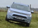 Mitsubishi Outlander PHEV 2014 года (UK)